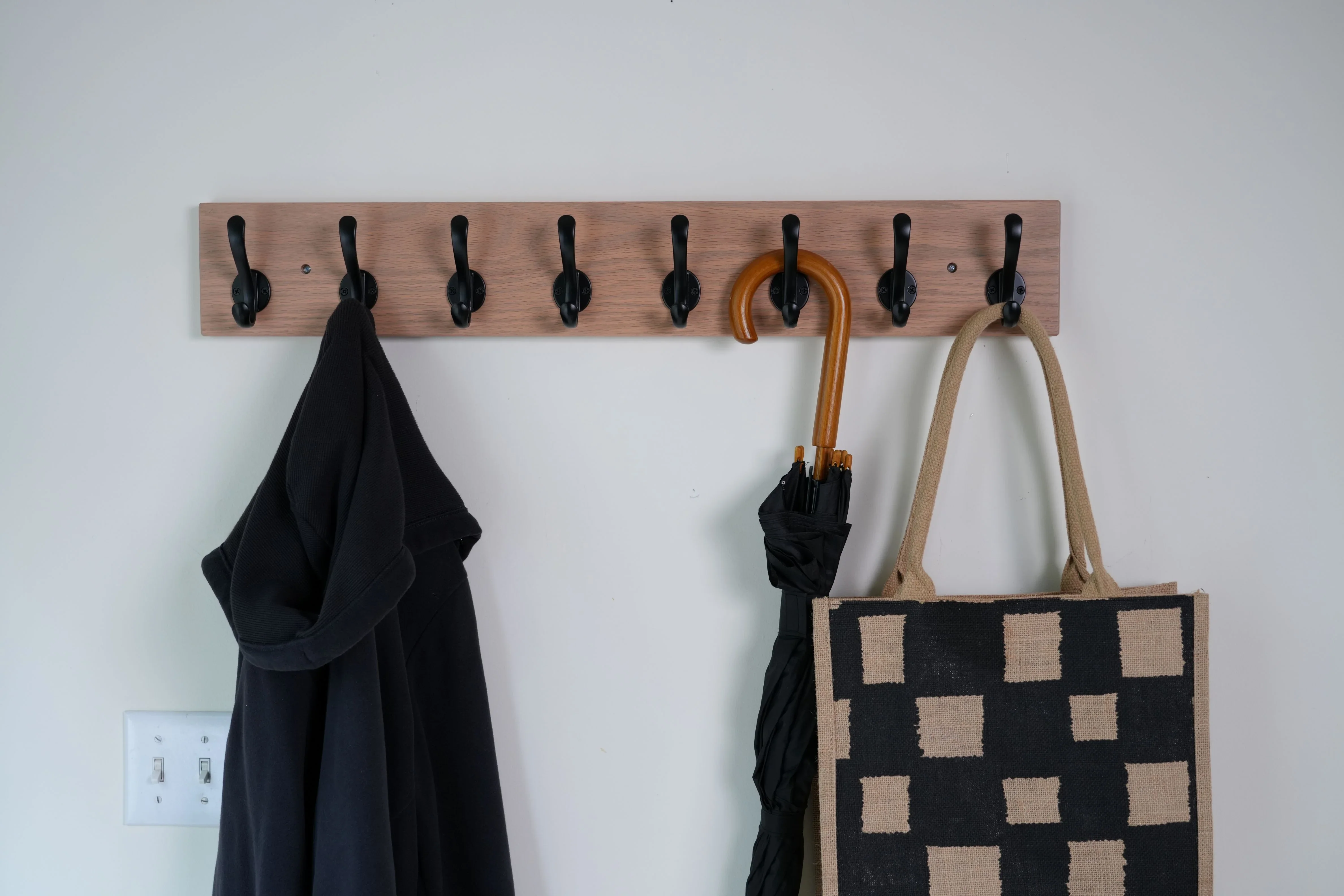 Solid Oak Wall-Mounted Coat Rack with Hooks – Handmade Wooden Hook Rail (1–10 Hooks)