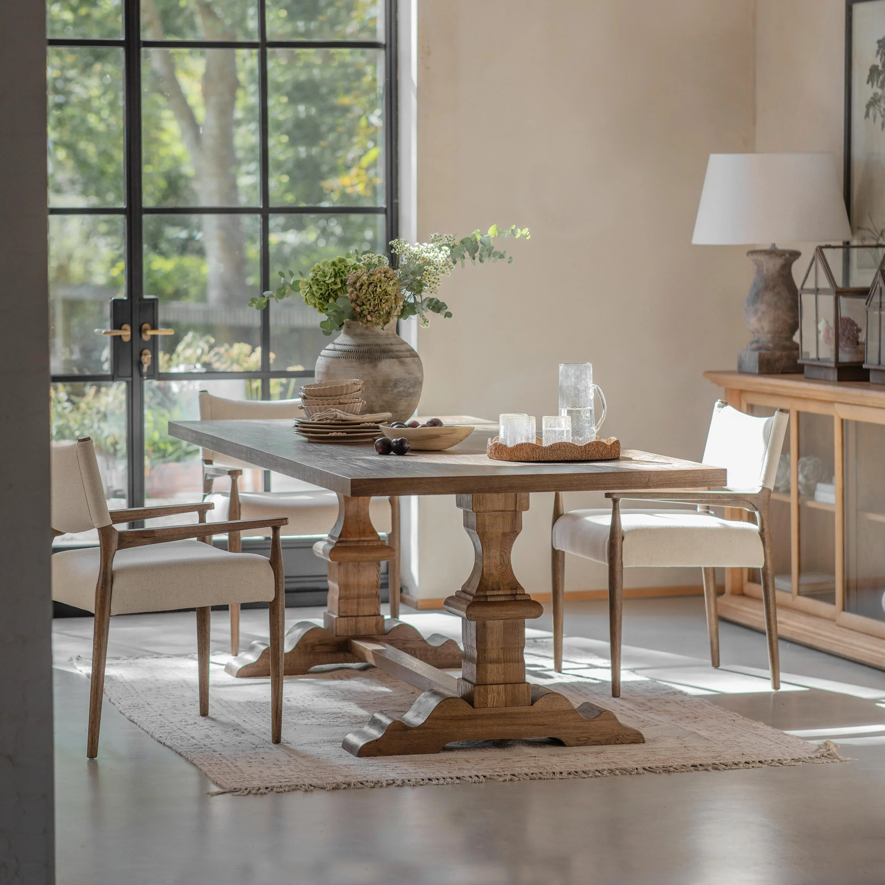 HARDHAM OAK DINING TABLE