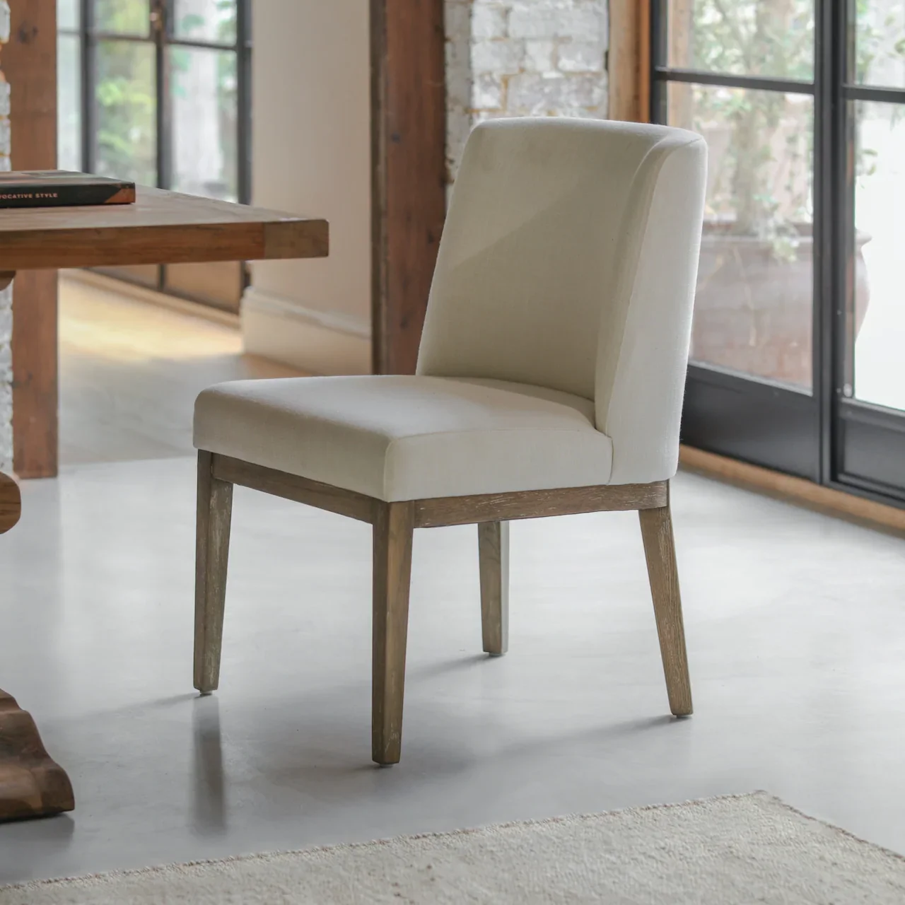 MUSGRAVE CLASSIC DINING CHAIR