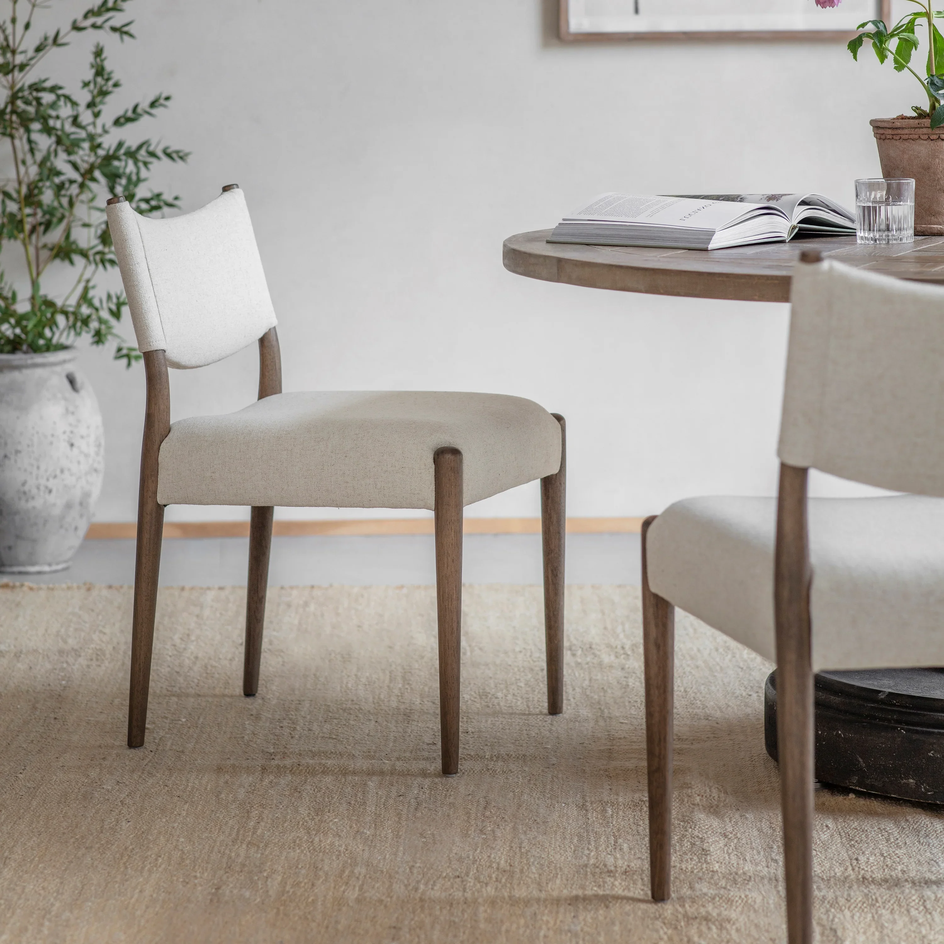 WOODSIDE DINING CHAIR