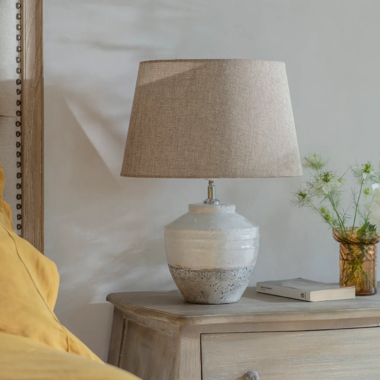 CLEMSFOLD STONE TABLE LAMP
